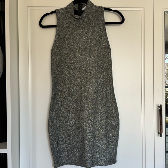 NWOT ZARA DRESS SIZE MEDIUM - Picture 4 of 6